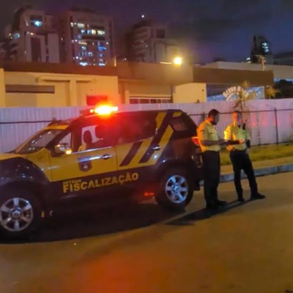 Operação contra estacionamento irregular em Águas Claras