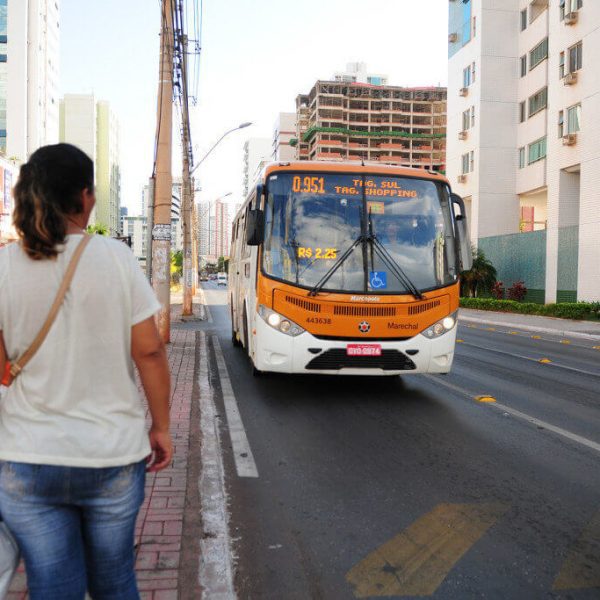 Transporte público no DF durante o Natal