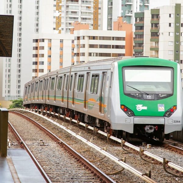 Metrô realiza intervenções para modernização do sistema de energia
