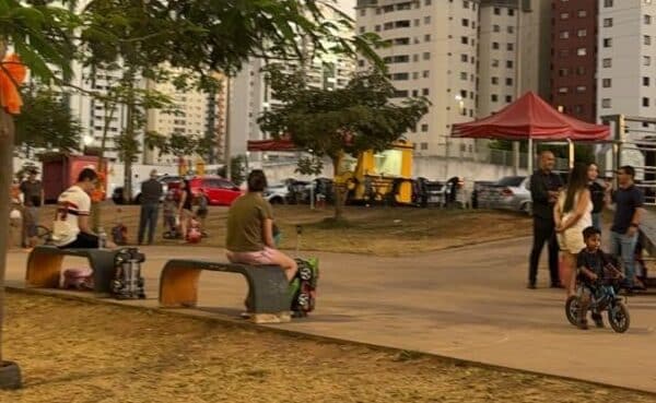 Coletividade em ação: Praça Gavião ganha vida nas mãos de seus moradores