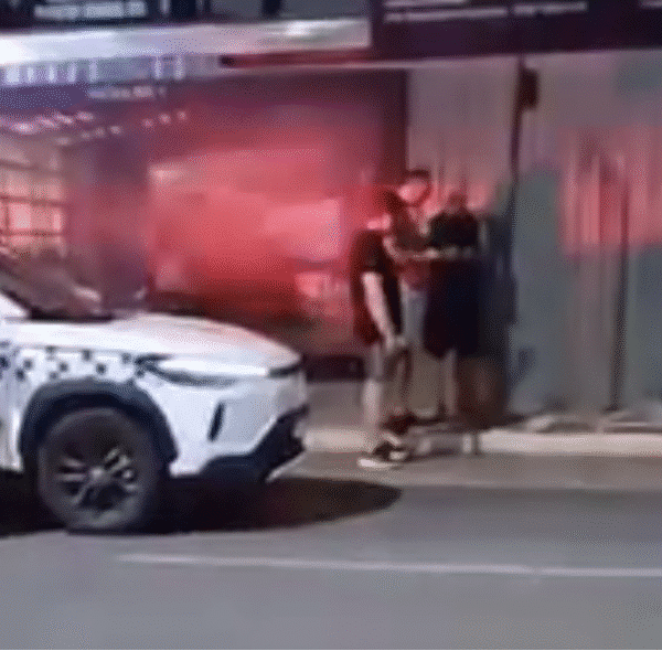 PMDF prende dois homens após furto de cabos na Rua 37 Sul, em Águas Claras