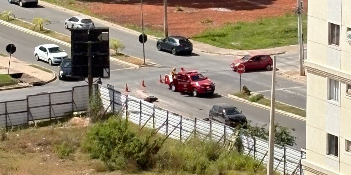 Acidente entre carro e moto volta a chamar atenção para cruzamento em Águas Claras