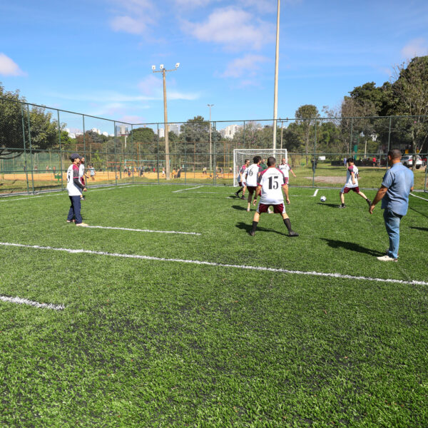 Campo society do Parque de Águas Claras é reinaugurado após reforma de R$ 570 mil