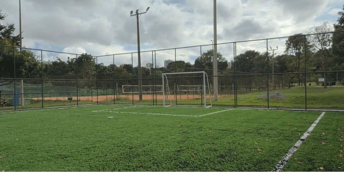 Após anos de espera, quadra sintética do Parque de Águas Claras será entregue à população