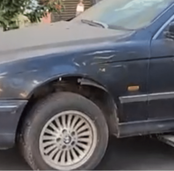 Operação do Detran-DF flagra uso irregular de vagas especiais e remove carro abandonado em Águas Claras